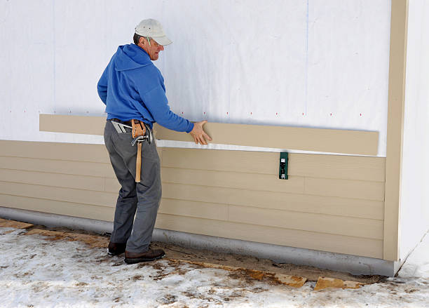 Best Insulated Siding Installation  in Peabody, KS